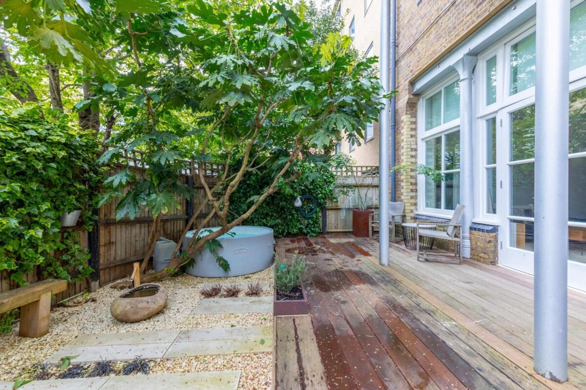 Chic 1bd Maisonette Whot Tub King's Cross! * Londra